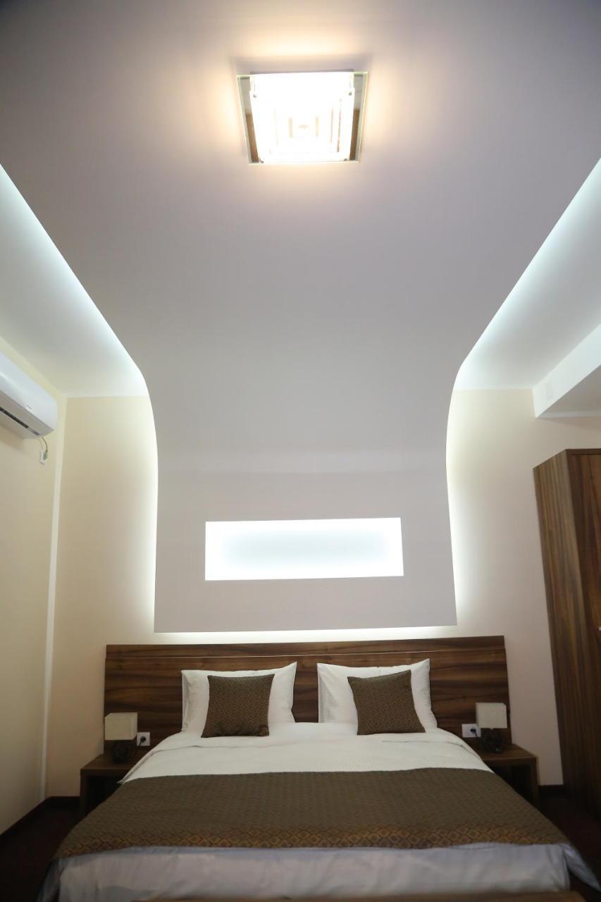 Aparthotel "Poseidon" Centar Stari Banovci Exterior foto