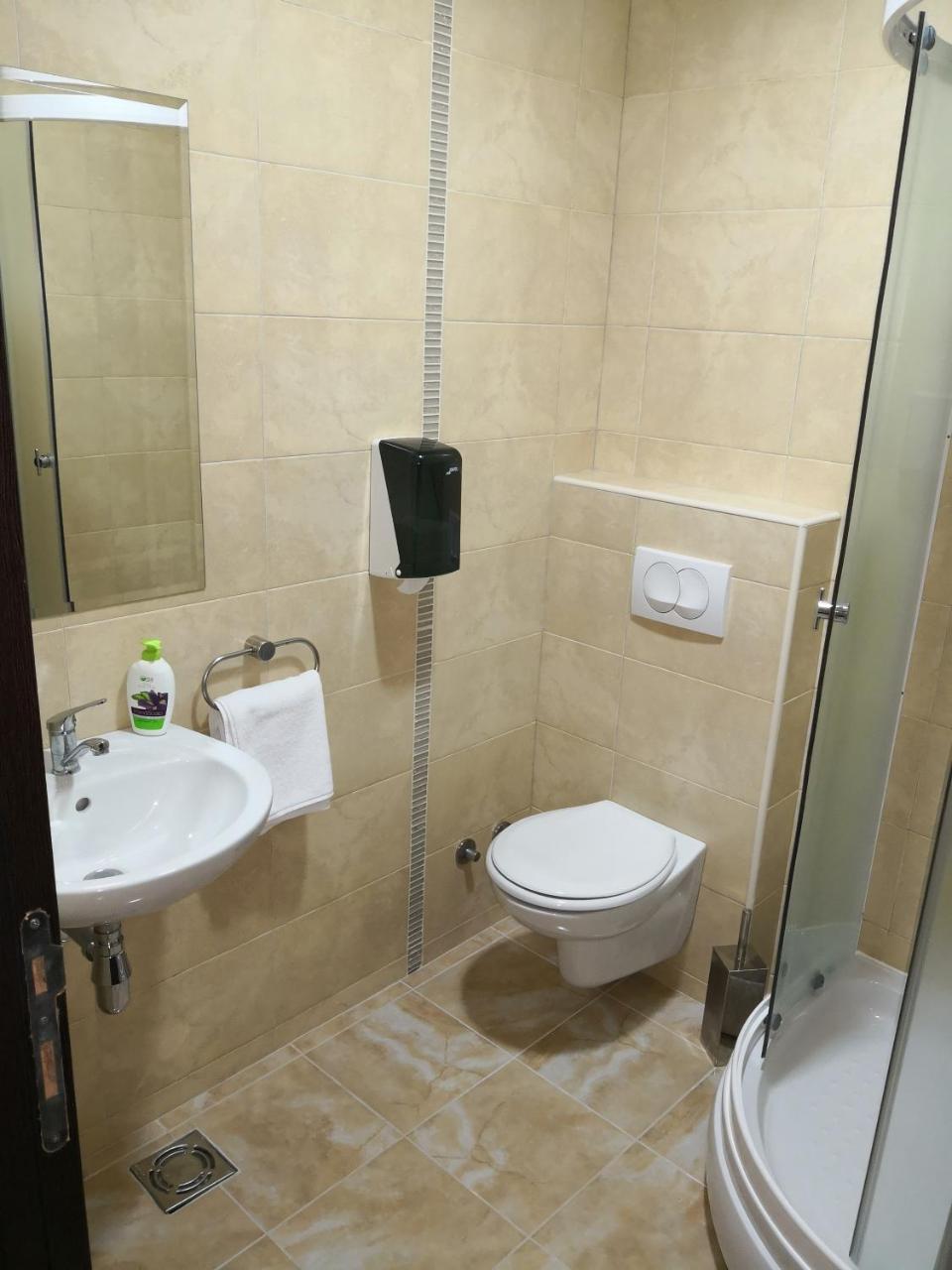 Aparthotel "Poseidon" Centar Stari Banovci Exterior foto